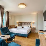Hotel Seehotel Faehrhaus 4*