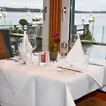 Seehotel Fahrhaus 4*