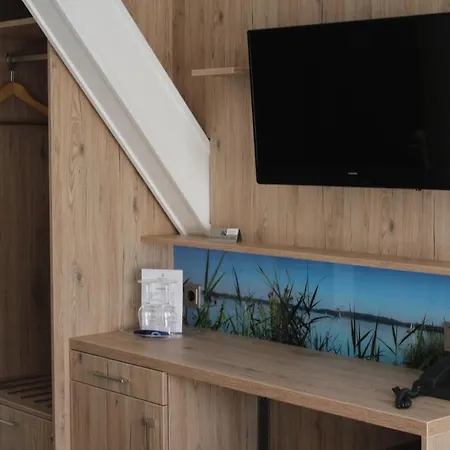 Hotel Seehotel Faehrhaus 4*