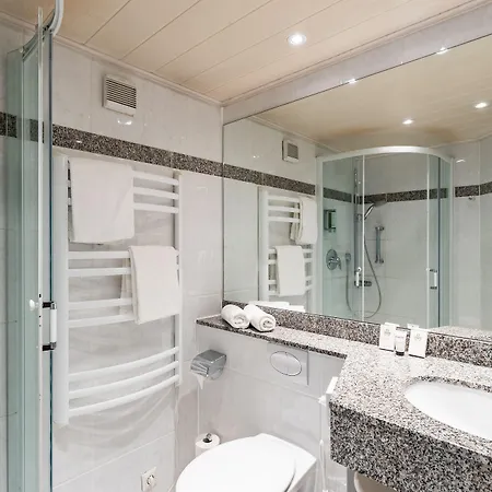 Seehotel Faehrhaus فندق