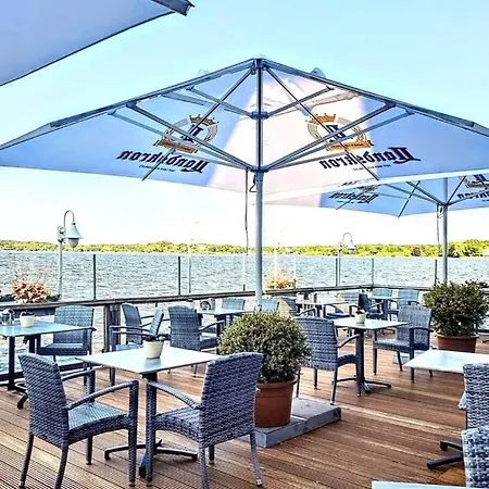 Seehotel Faehrhaus Hotell