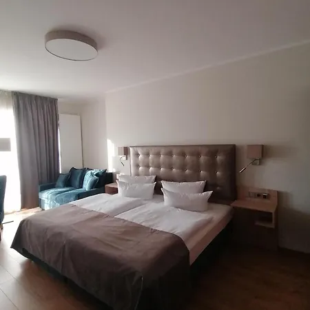 Seehotel Faehrhaus فندق باد سفيشنآن