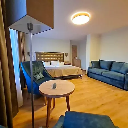 Seehotel Faehrhaus 4*