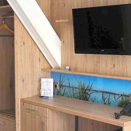 Hotel Seehotel Faehrhaus 4*