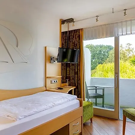 Seehotel Faehrhaus Hotel 4*