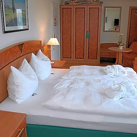Seehotel Faehrhaus Hotel Bad Zwischenahn