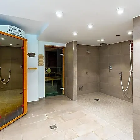 Seehotel Faehrhaus Hotel