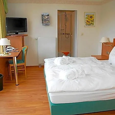 Seehotel Faehrhaus Hotel 4*