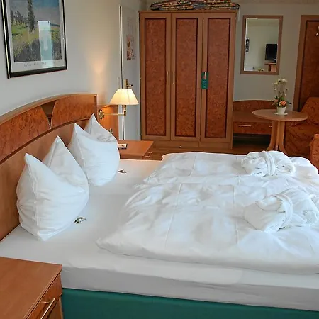 Seehotel Faehrhaus باد سفيشنآن