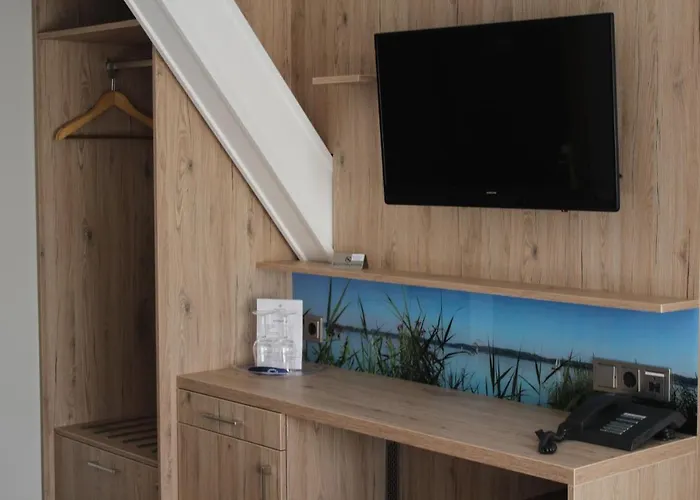 Hotel Seehotel Faehrhaus 4*