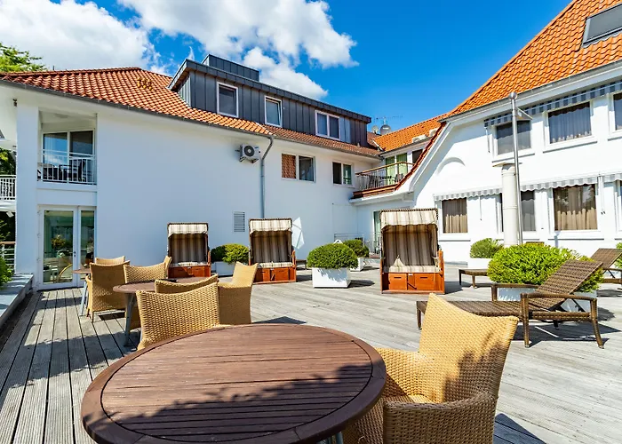 Hotel Seehotel Fahrhaus 4*