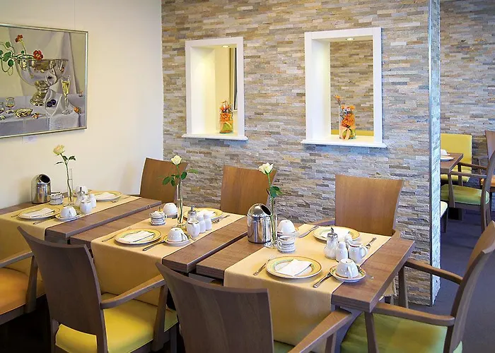 Seehotel Faehrhaus 4*